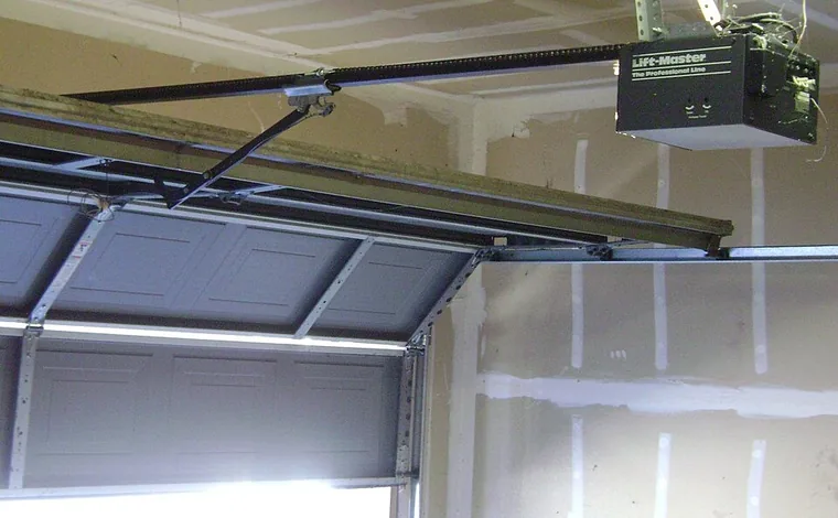 garage door won't close detail 1 — photo sensor electronic