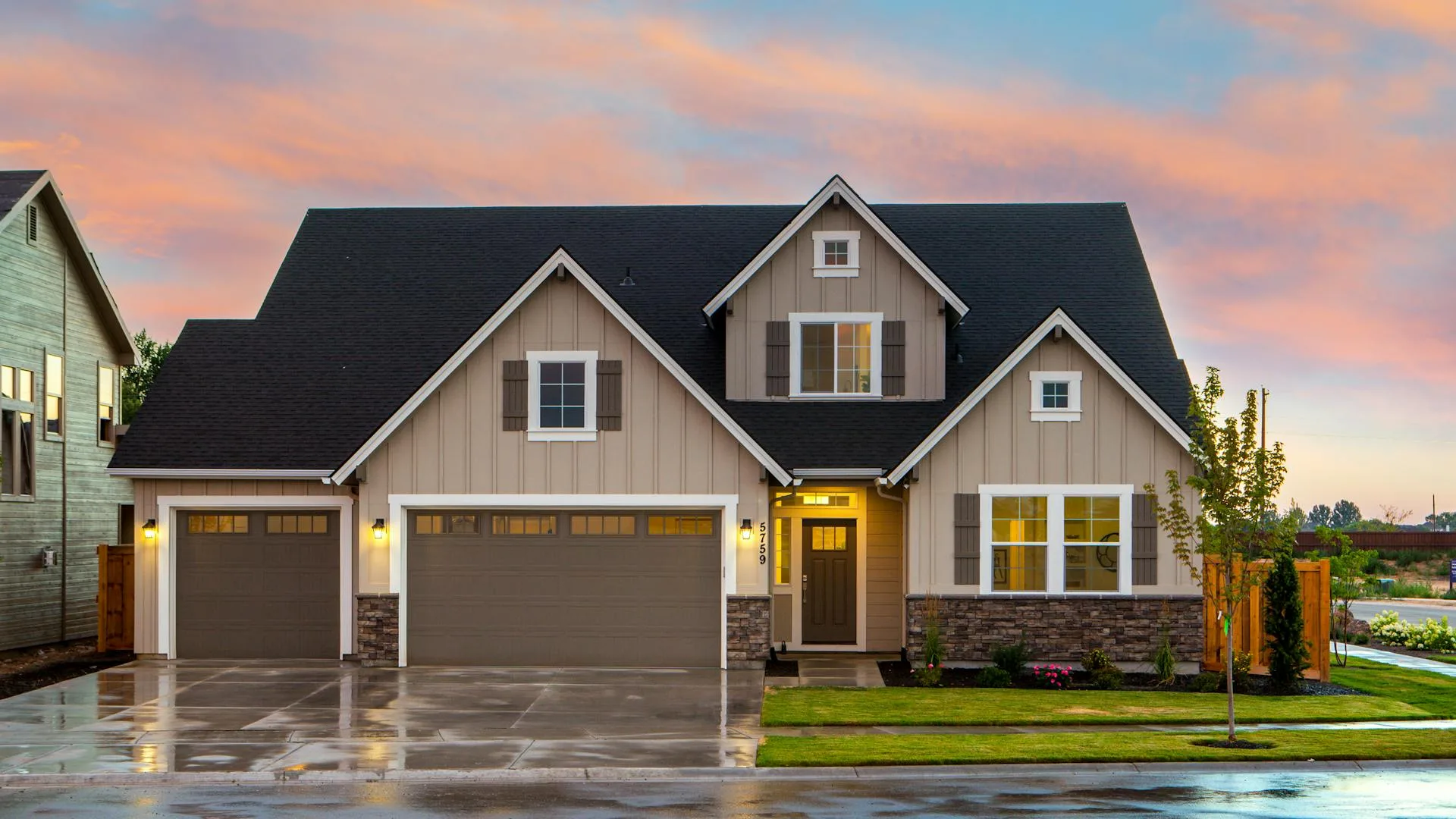 Garage Door Installation for Calgary's New Construction Communities